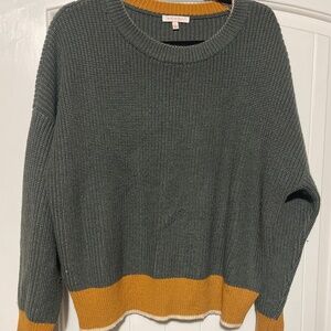 Women’s sweater